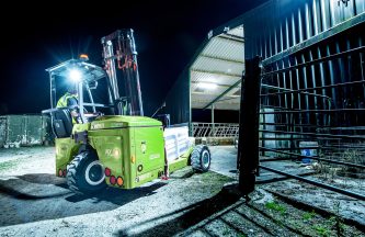 MOFFETT E4 NX